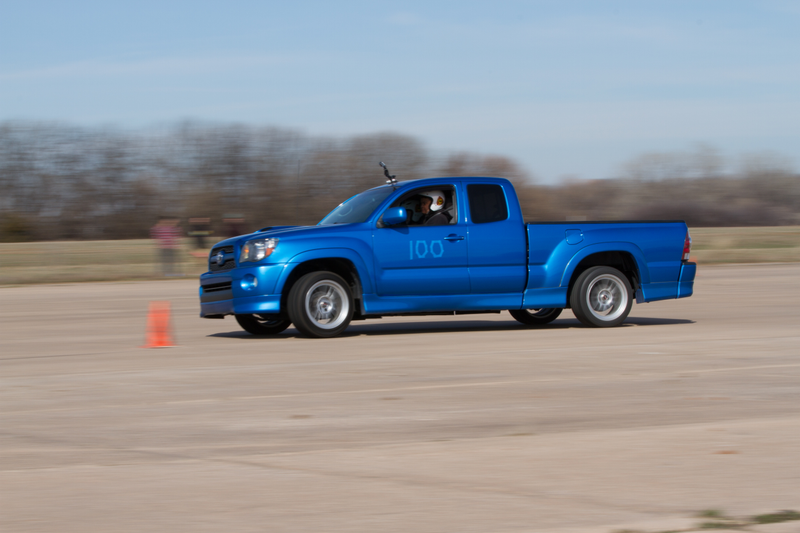 Illustration for article titled Autocross Pics!